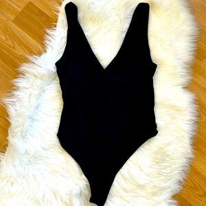 House of Harlow 1960 Black Ribbed Bodysuit Size Medium